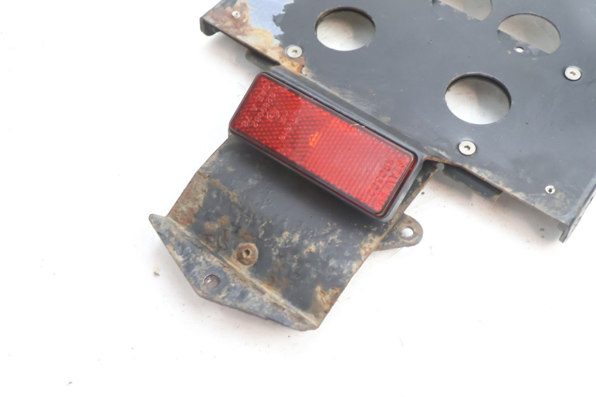 photo de SUPPORT DE PLAQUE YAMAHA TDM ABS 900 (2002 - 2014) - Détail de la pièce