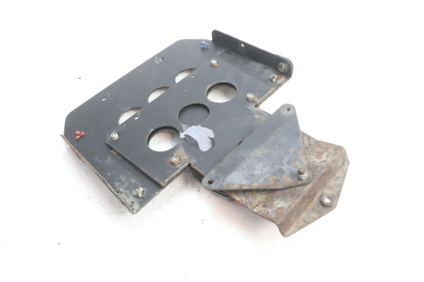photo de SUPPORT DE PLAQUE YAMAHA TDM ABS 900 (2002 - 2014) - Points de fixation