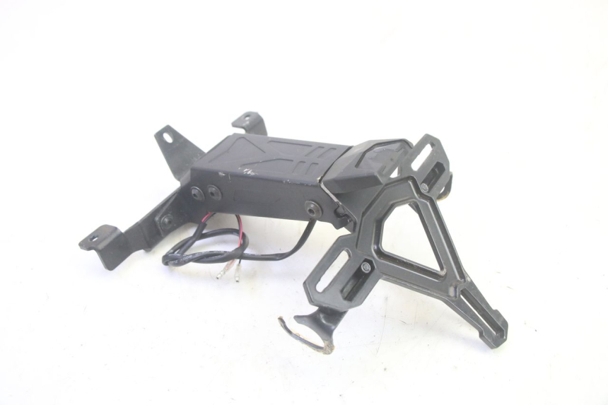 photo de SUPPORT DE PLAQUE YAMAHA TRICITY 300 (2020 - 2024) - Vue principale