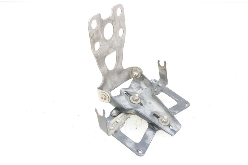 photo de SUPPORT DE PLAQUE YAMAHA XJ6 ABS 600 (2008 - 2016)