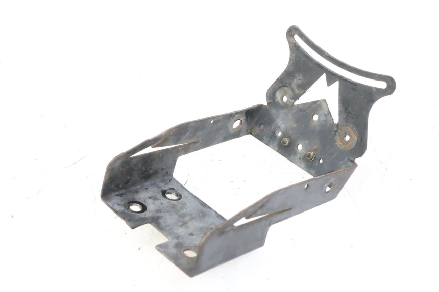 photo de SUPPORT DE PLAQUE YAMAHA XJ6 ABS 600 (2008 - 2016)