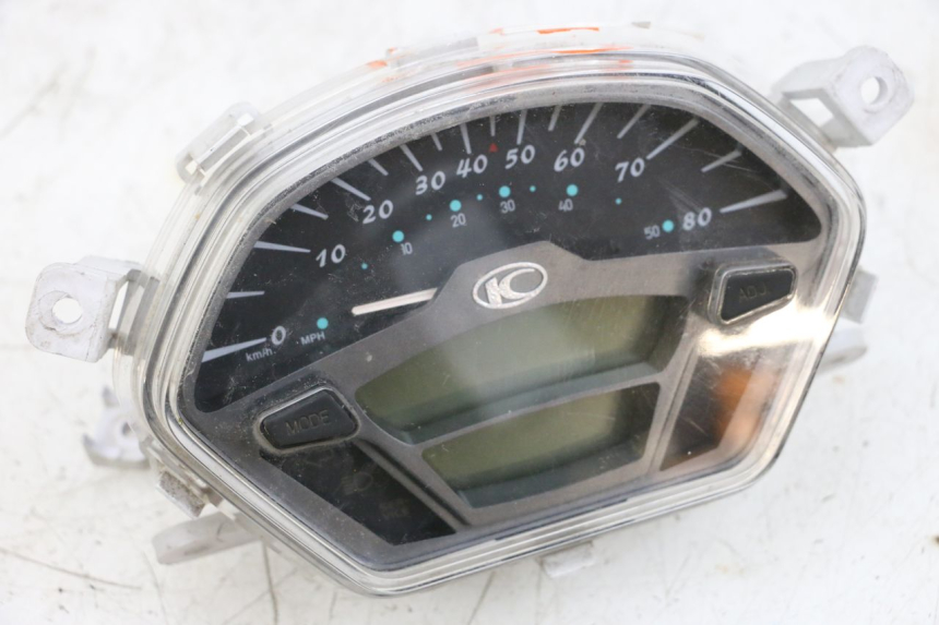 photo de TABLEAU DE BORD KYMCO LIKE 4T 50 (2019 - 2025) - Autre angle de vue