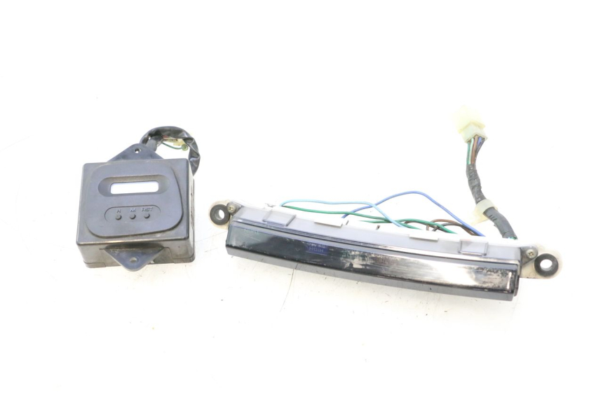 photo de TABLEAU DE BORD HONDA ST PAN EUROPEAN 1100 (1990 - 2002) - Vue principale