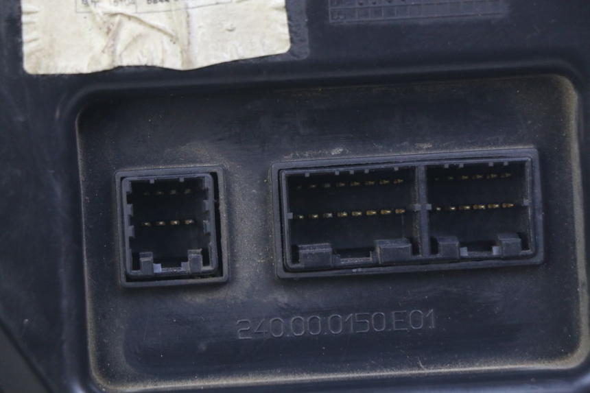 photo de TABLEAU DE BORD PIAGGIO X9 EVOLUTION 125 (2003 - 2007)