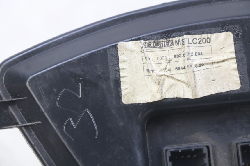 photo de TABLEAU DE BORD PIAGGIO X9 EVOLUTION 125 (2003 - 2007)