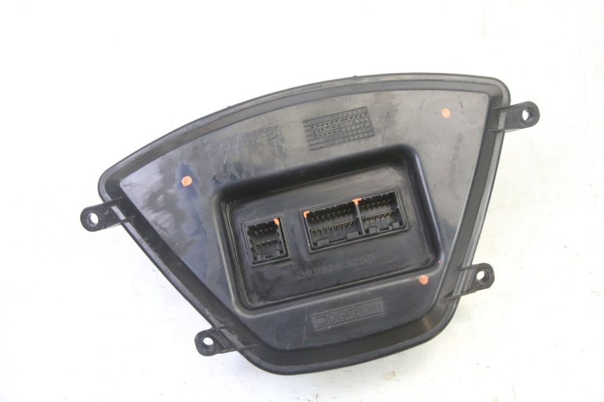 photo de TABLEAU DE BORD PIAGGIO X9 EVOLUTION 125 (2003 - 2007)