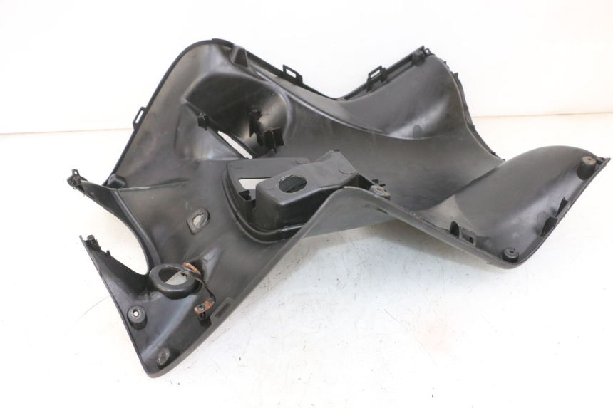 photo de TABLIER INTERIEUR KYMCO AGILITY 16+ 4T 50 (2018 - 2023) - Zoom état d’usage