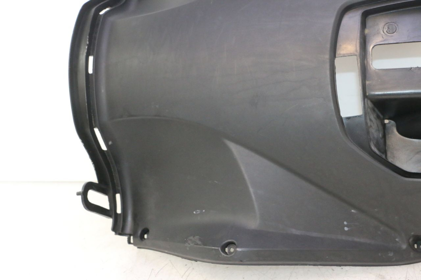 photo de TABLIER INTERIEUR KYMCO AGILITY 16+ 4T 50 (2018 - 2023) - Zoom composants