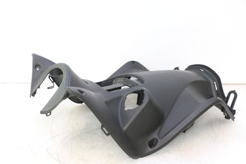 photo de TABLIER INTERIEUR KYMCO AGILITY 16+ 4T 50 (2018 - 2023) - Focus structure