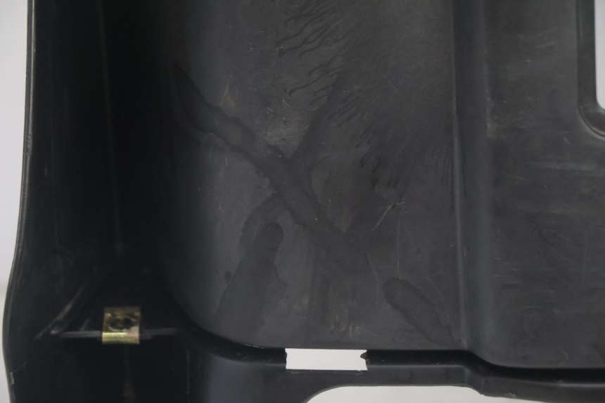 photo de TABLIER INTERIEUR KYMCO AGILITY 4T 50 (2005 - 2018) - Vue d’ensemble