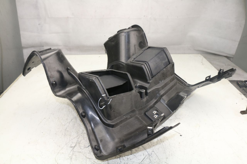 photo de TABLIER INTERIEUR APRILIA ATLANTIC S 125 (2010 - 2013)
