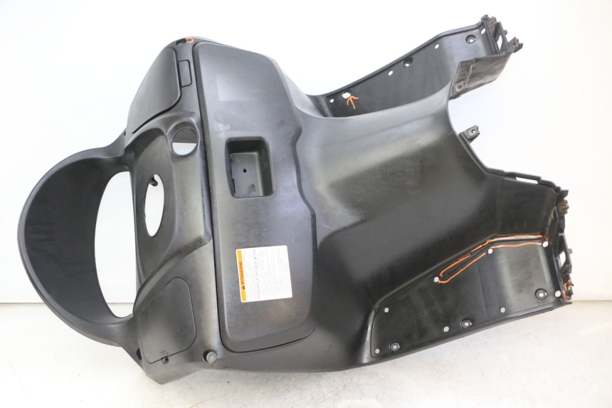 photo de TABLIER INTERIEUR SUZUKI BURGMAN 125 (2007 - 2014)