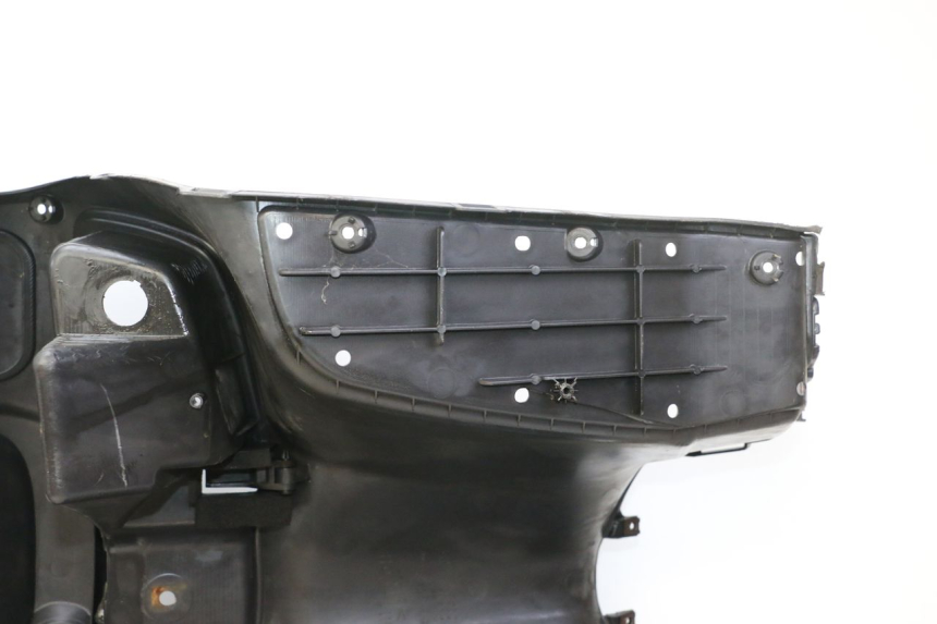 photo de TABLIER INTERIEUR SUZUKI BURGMAN 125 (2007 - 2014)