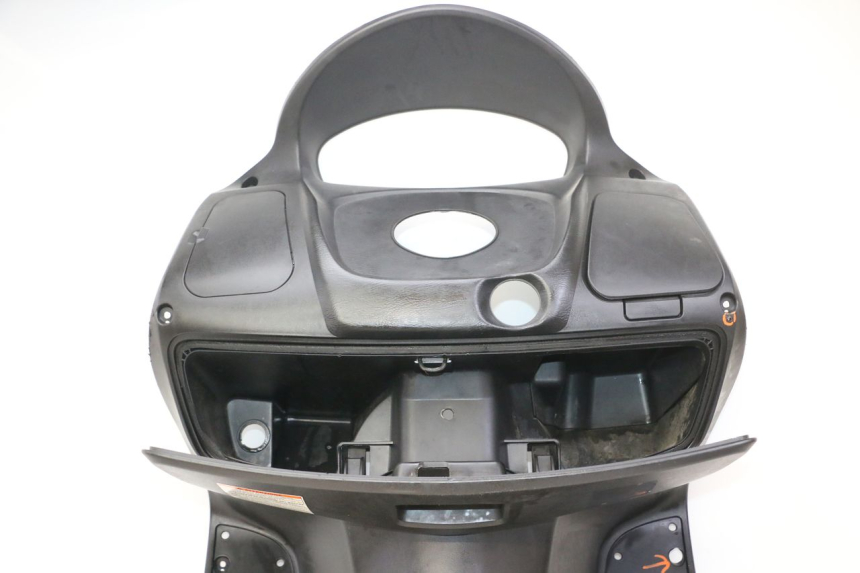 photo de TABLIER INTERIEUR SUZUKI BURGMAN 125 (2007 - 2014)