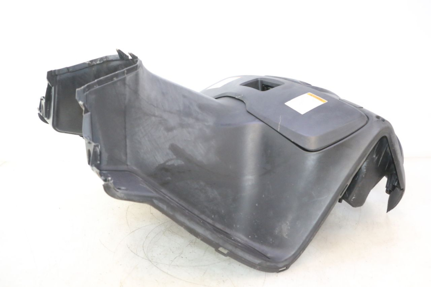 photo de TABLIER INTERIEUR SUZUKI BURGMAN 125 (2007 - 2014) - Zoom composants