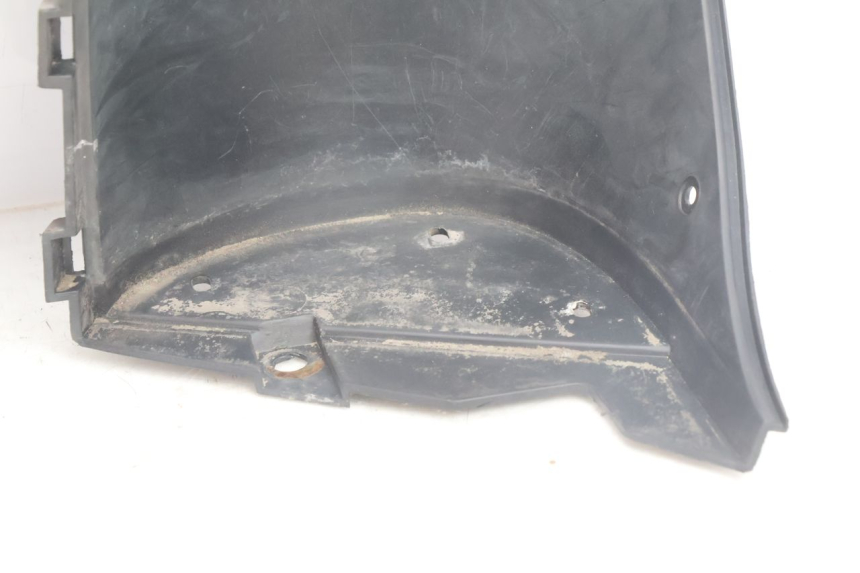 photo de TABLIER INTERIEUR BMW C1 125 (2000 - 2003) - Gros plan technique