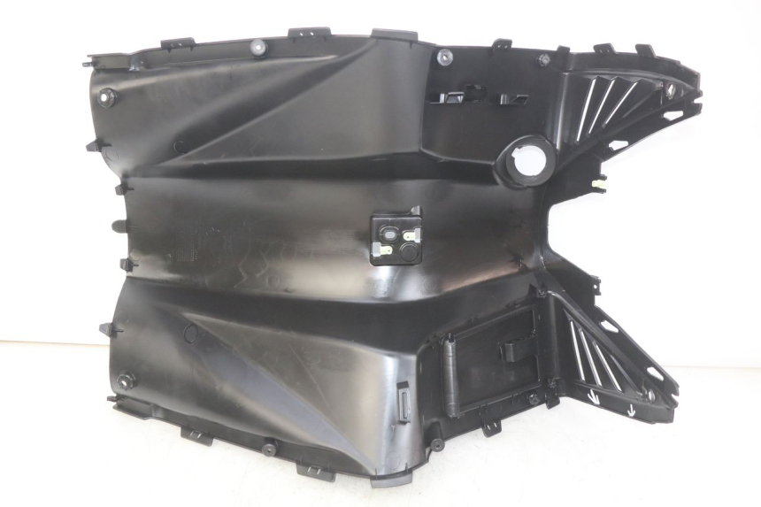 photo de TABLIER INTERIEUR PEUGEOT CITYSTAR AIR 125 (2014 - 2017) - Autre angle de vue