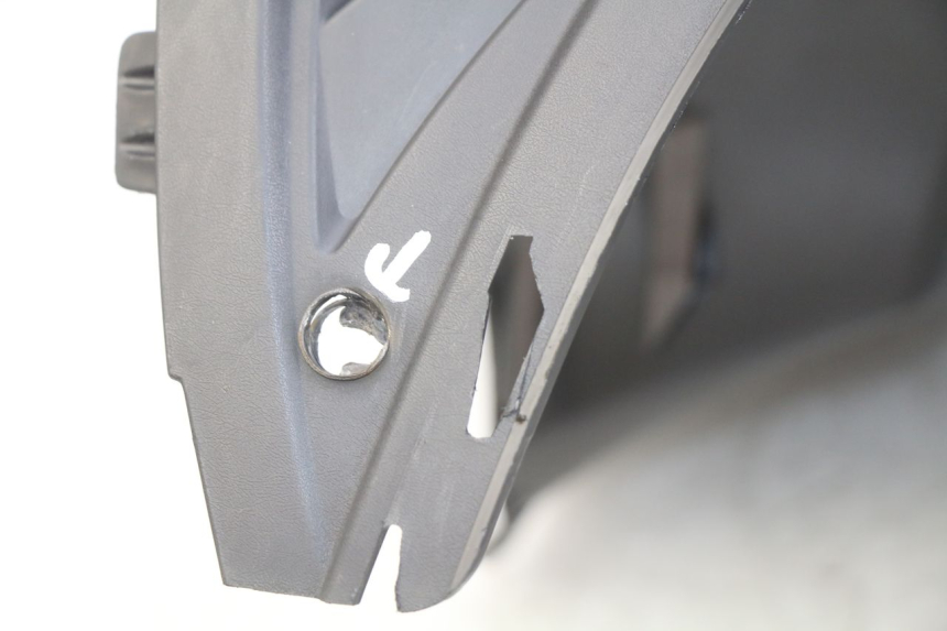 photo de TABLIER INTERIEUR PEUGEOT CITYSTAR AIR 125 (2014 - 2017) - État de surface