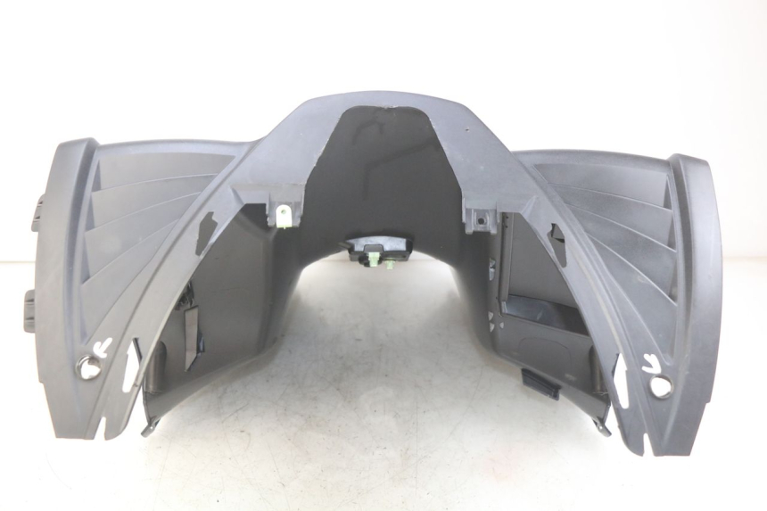 photo de TABLIER INTERIEUR PEUGEOT CITYSTAR AIR 125 (2014 - 2017) - Marquages et références