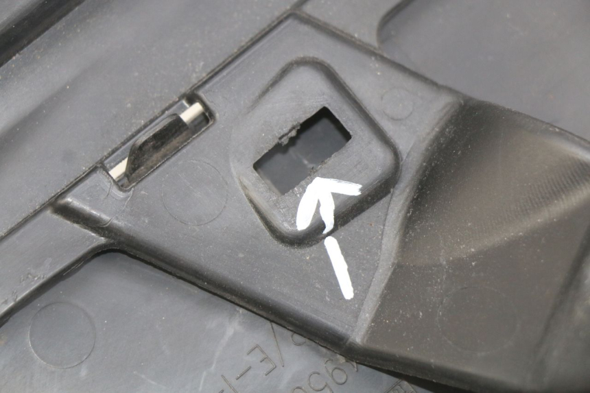 photo de TABLIER INTERIEUR DROIT RENAULT TWIZY 45 (2012 - 2019)