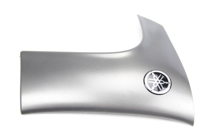 photo de TABLIER INTERIEUR DROIT YAMAHA XP T-MAX TMAX 500 (2008 - 2012) - Zoom état d’usage