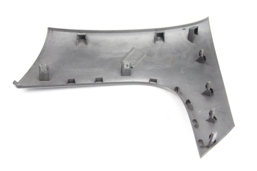 photo de TABLIER INTERIEUR DROIT YAMAHA XP T-MAX TMAX 500 (2008 - 2012) - Autre angle de vue