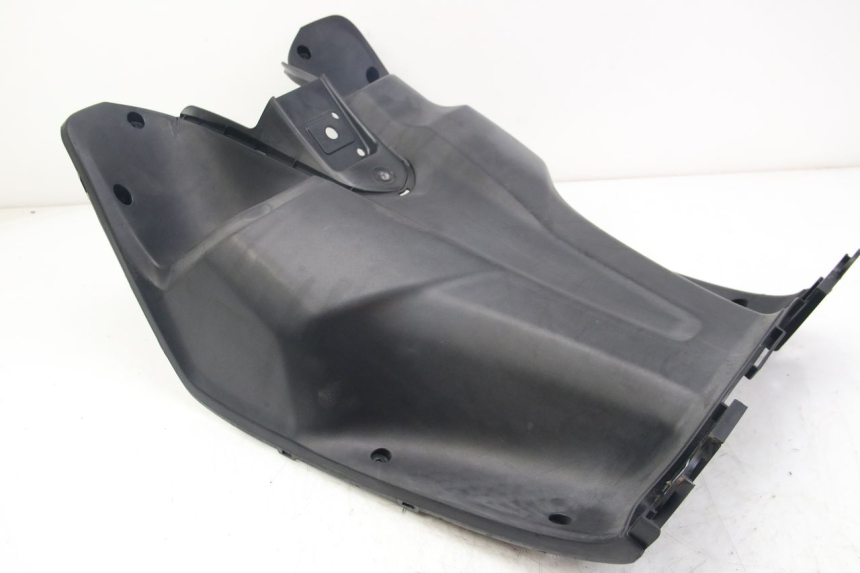 photo de TABLIER INTERIEUR YAMAHA D'ELIGHT DELIGHT 125 (2017 - 2020) - Points de fixation