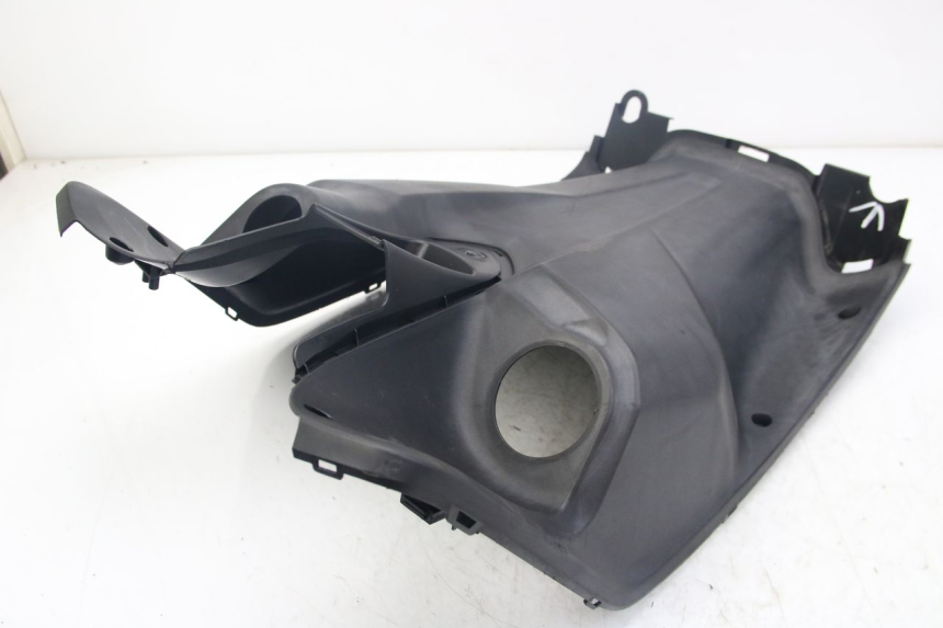 photo de TABLIER INTERIEUR YAMAHA D'ELIGHT DELIGHT 125 (2017 - 2020) - Marquages et références