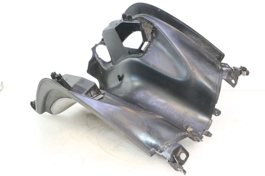 photo de TABLIER INTERIEUR PEUGEOT ELYSTAR 50 (2002 - 2014) - Détail de la pièce