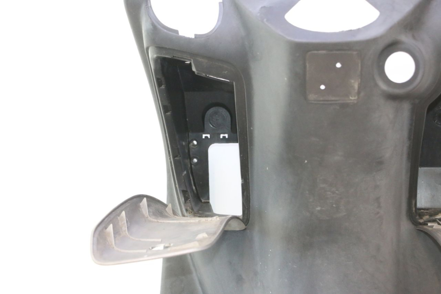 photo de TABLIER INTERIEUR PEUGEOT ELYSTAR 50 (2002 - 2014) - Détails caractéristiques