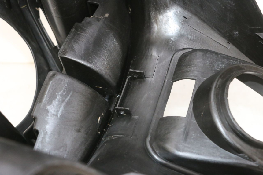 photo de TABLIER INTERIEUR JM MOTORS GTS 125 (2015 - 2019) - Détail de la pièce