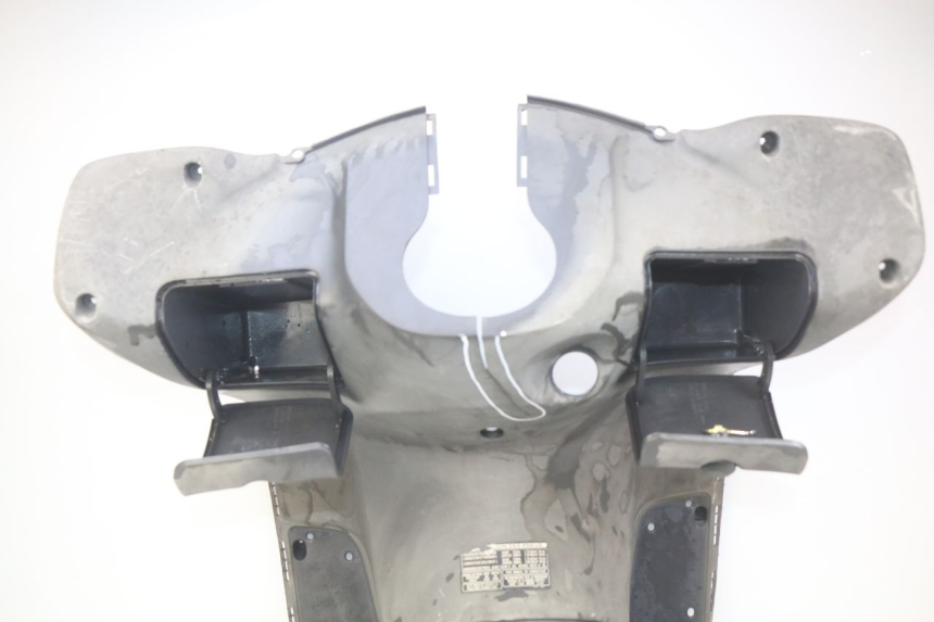 photo de TABLIER INTERIEUR HONDA FES PANTHEON 2T 125 (1998 - 2002)