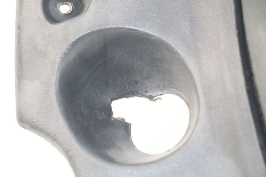 photo de TABLIER INTERIEUR HONDA SJ BALI 50 (1996 - 1999)