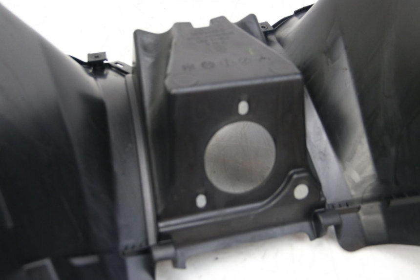 photo de TABLIER INTERIEUR INFERIEUR KYMCO DOWNTOWN ABS 125 (2015 - 2017)