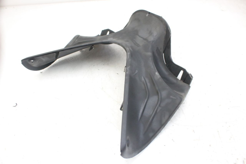 photo de TABLIER INTERIEUR INFERIEUR PIAGGIO FLY 4T 50 (2013 - 2017)