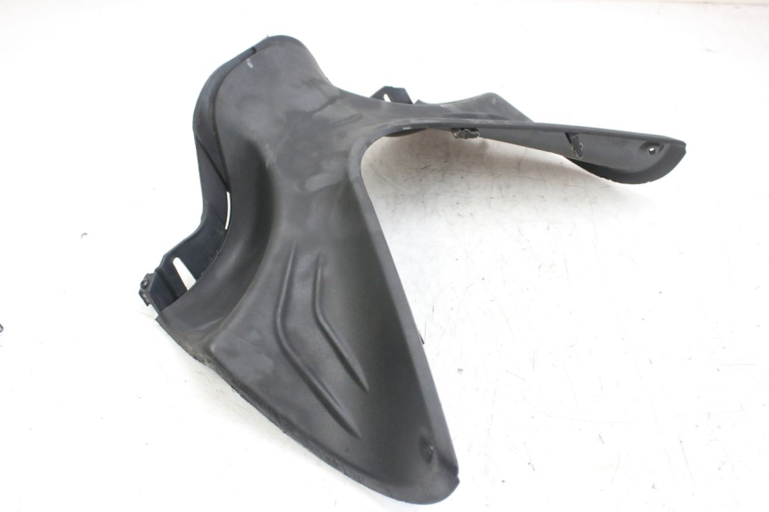 photo de TABLIER INTERIEUR INFERIEUR PIAGGIO FLY 4T 50 (2013 - 2017)
