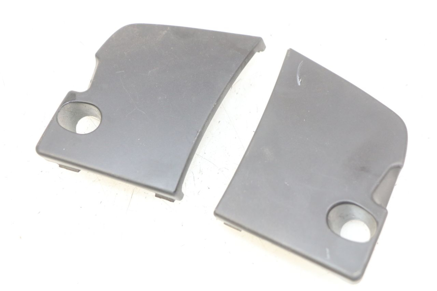 photo de TABLIER INTERIEUR INFERIEUR PIAGGIO VESPA PRIMAVERA 2T 50 (2013 - 2018)
