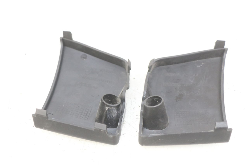 photo de TABLIER INTERIEUR INFERIEUR PIAGGIO VESPA PRIMAVERA 2T 50 (2013 - 2018)
