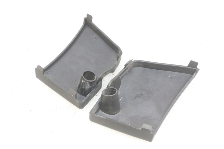 photo de TABLIER INTERIEUR INFERIEUR PIAGGIO VESPA PRIMAVERA 2T 50 (2013 - 2018)