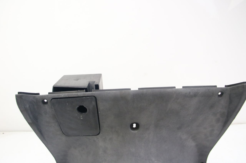 photo de TABLIER INTERIEUR INFERIEUR MBK SKYLINER 125 (1998 - 2001)