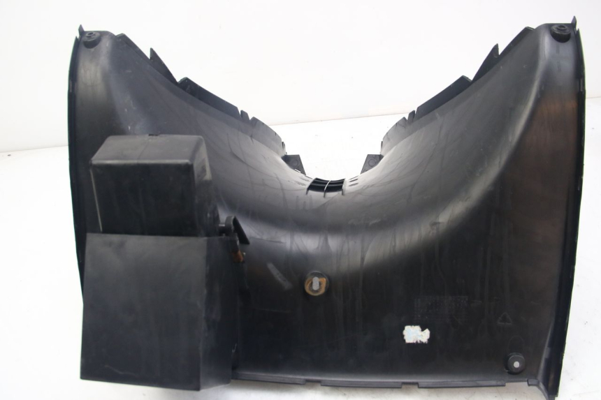 photo de TABLIER INTERIEUR INFERIEUR MBK SKYLINER 125 (1998 - 2001)