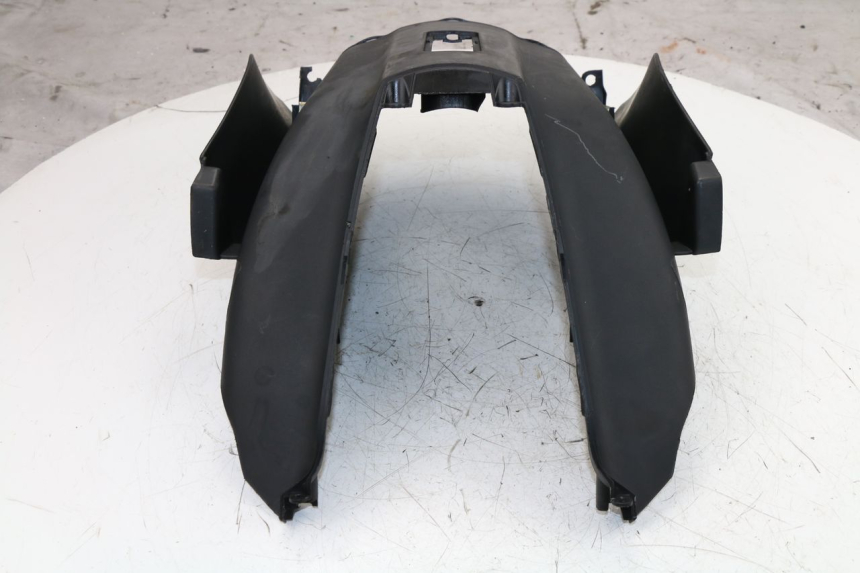 photo de TABLIER INTERIEUR INFERIEUR SYM ORBIT 50 (2008 - 2010)