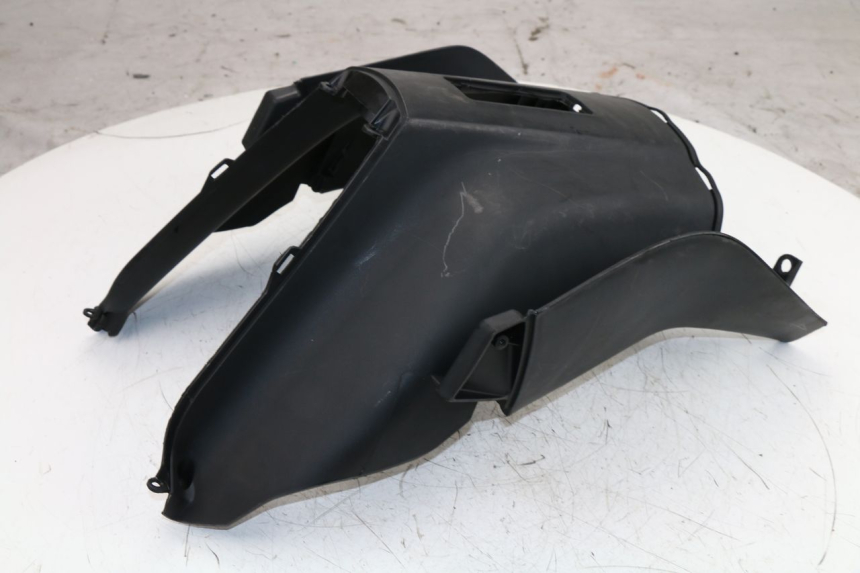 photo de TABLIER INTERIEUR INFERIEUR SYM ORBIT 50 (2008 - 2010)