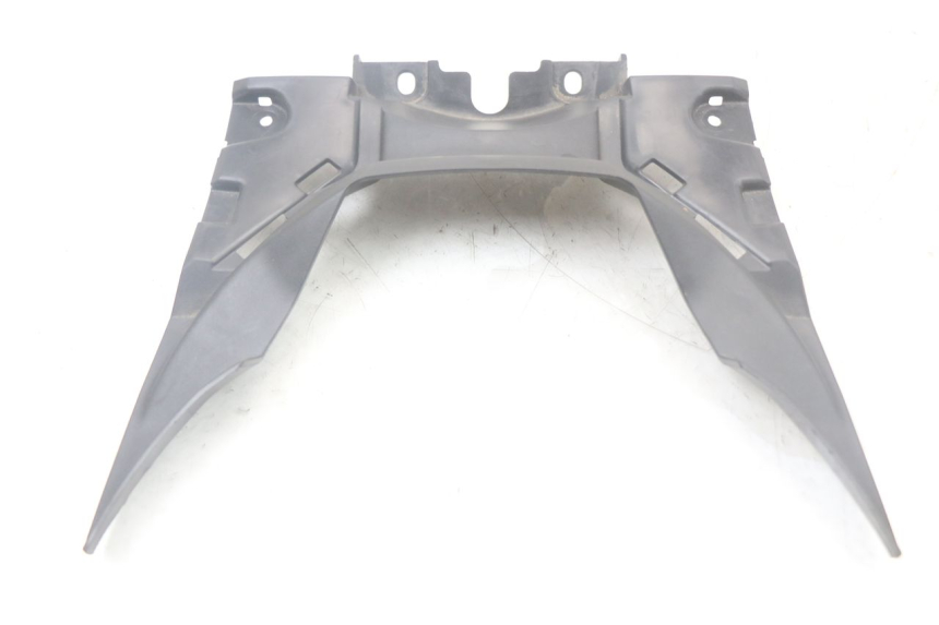 photo de TABLIER INTERIEUR INFERIEUR YAMAHA XMAX X-MAX ABS 125 (2017 - 2020)