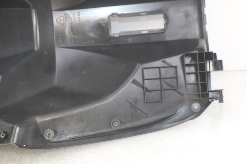 photo de TABLIER INTERIEUR SYM JET SPORT XR 50 (2006 - 2015)