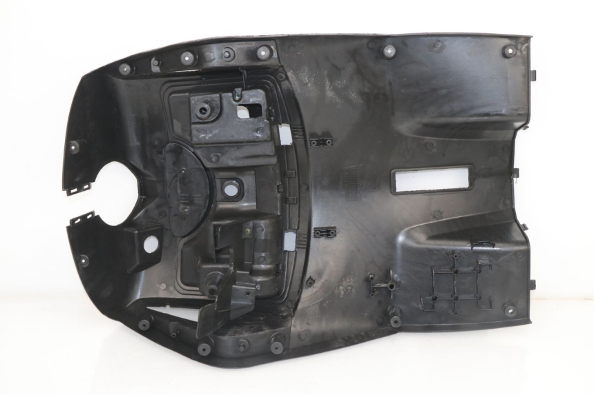 photo de TABLIER INTERIEUR KEEWAY OUTLOOK 125 (2007 - 2013)