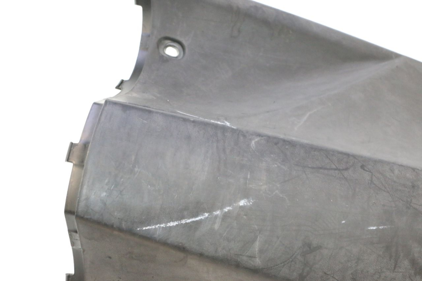 photo de TABLIER INTERIEUR PEUGEOT KISBEE 2T 50 (2010 - 2017) - État de surface