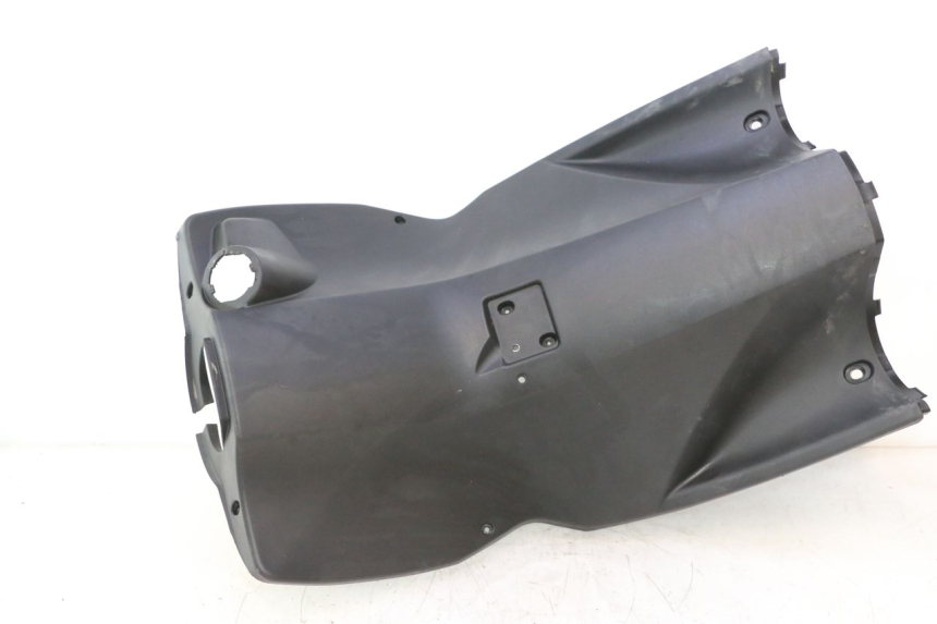 photo de TABLIER INTERIEUR PEUGEOT KISBEE 4T 50 (2023 - 2026) - Zoom composants