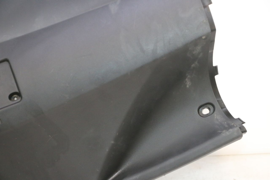 photo de TABLIER INTERIEUR PEUGEOT KISBEE 4T 50 (2023 - 2026) - Focus structure