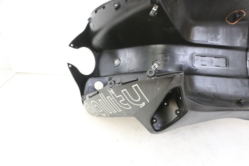 photo de TABLIER INTERIEUR KYMCO AGILITY 4T 50 (2018 - 2022)